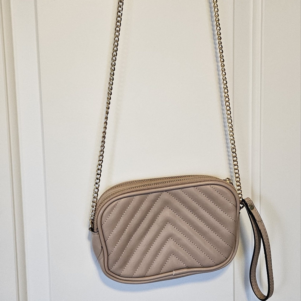 Elegant Mauve Quilted Crossbody Bag Gold Chain Strap